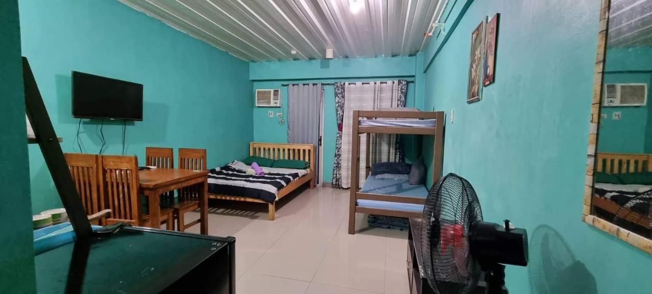 Kassel Residence Mhavic Family Room Good For 5Guest Manila Exterior photo