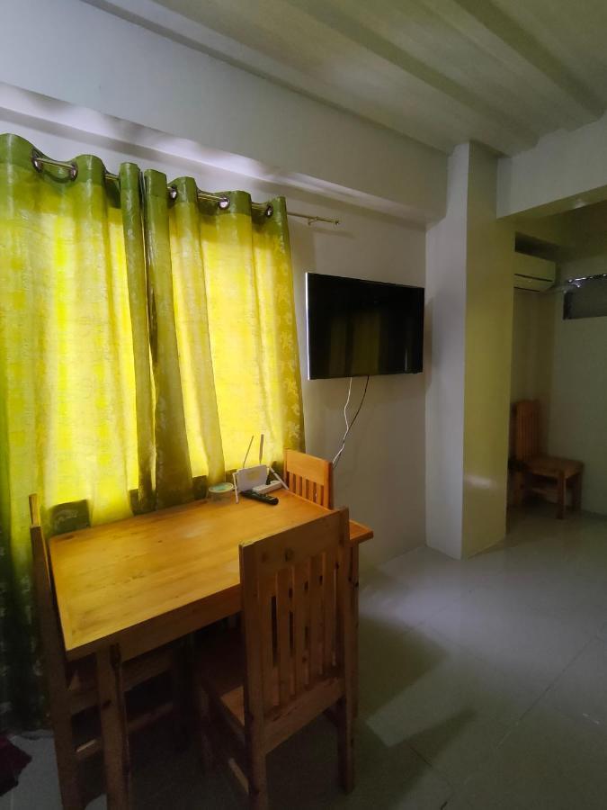 Kassel Residence Mhavic Family Room Good For 5Guest Manila Exterior photo