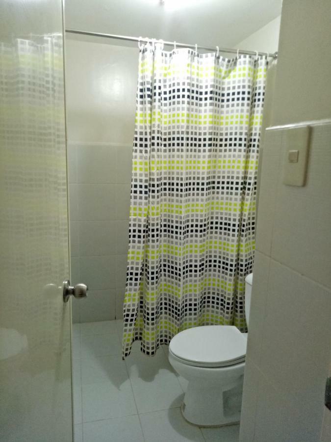 Kassel Residence Mhavic Family Room Good For 5Guest Manila Exterior photo