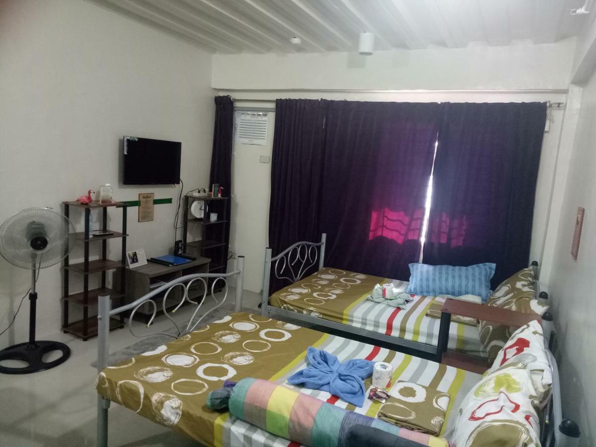 Kassel Residence Mhavic Family Room Good For 5Guest Manila Exterior photo