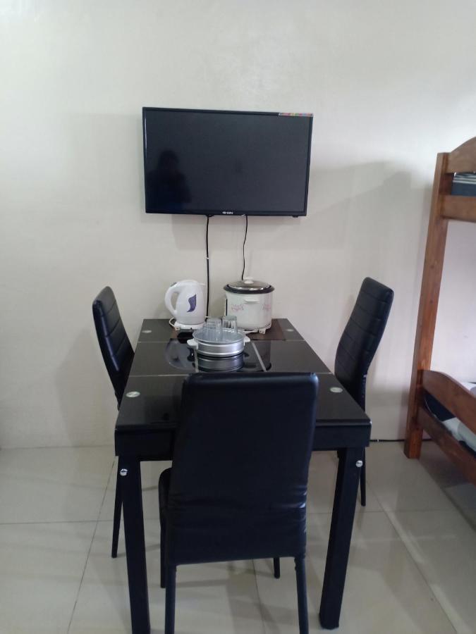 Kassel Residence Mhavic Family Room Good For 5Guest Manila Exterior photo